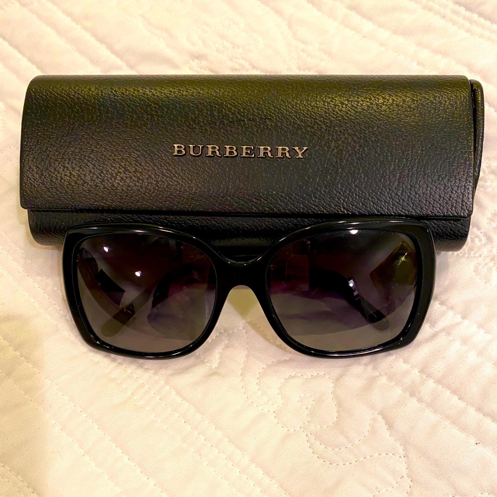 Women’s Burberry Sunglasses Polarized